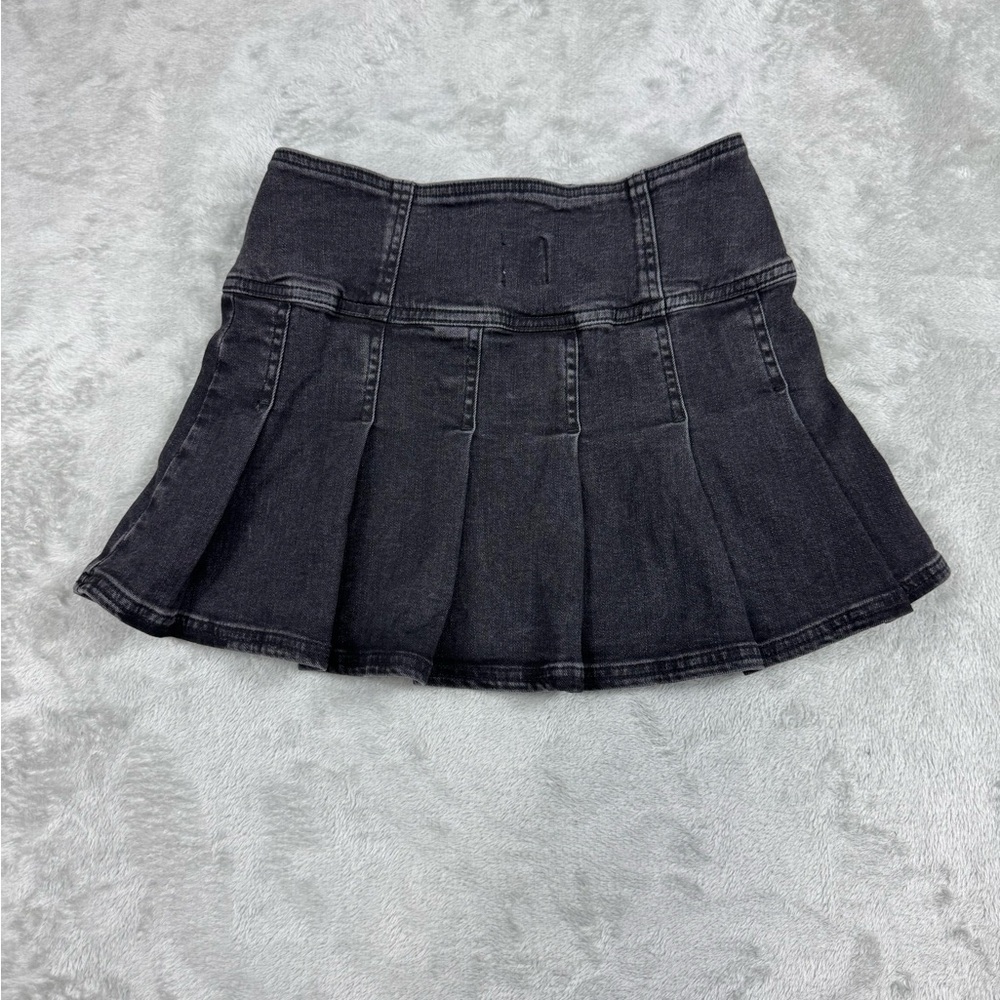 BDG Urban Outfitters Washed Black Button Kilt pleated skirt Sz S NWT Y2K Vibes - Picture 7 of 10